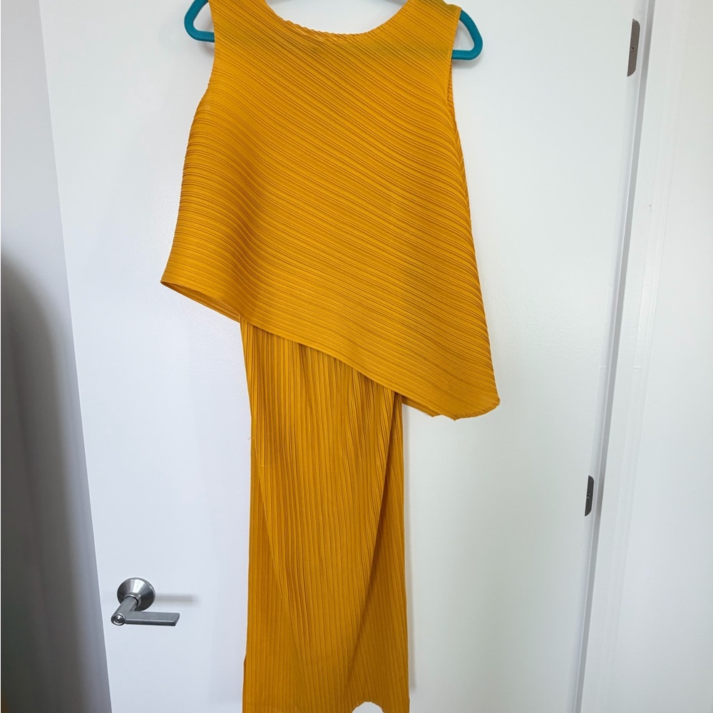 Marigold Micro-Pleat Column Set - image 1